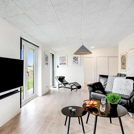 Dorrit - 1-2km From The Sea By Interhome Hvide Sande