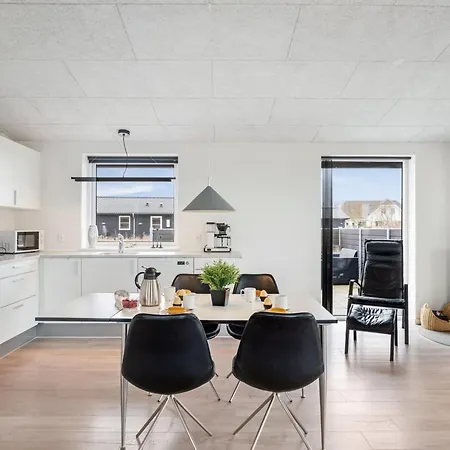 Dorrit - 1-2km From The Sea By Interhome
